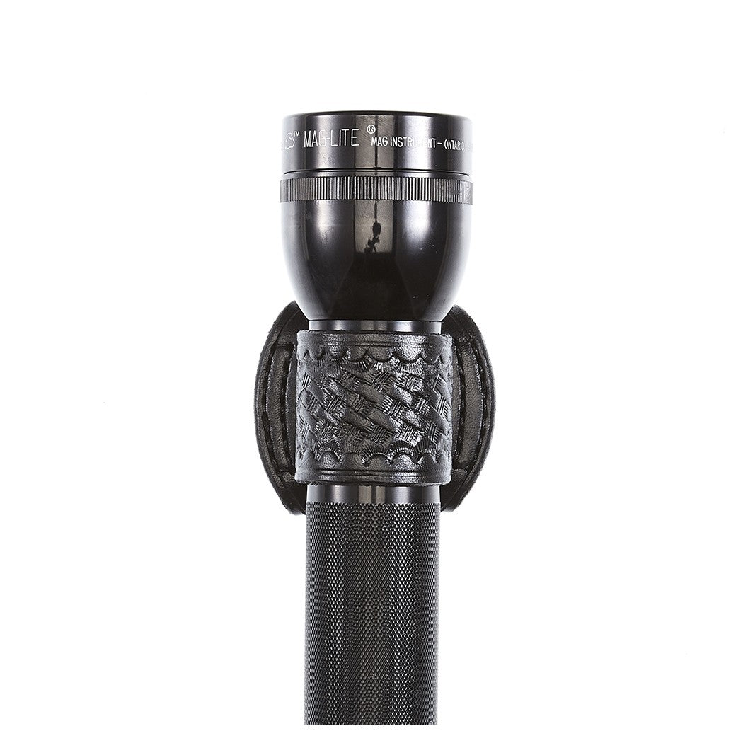 Aker Leather High Ride Flashlight Holder – D-Cell | Duty Gear | Basket Weave